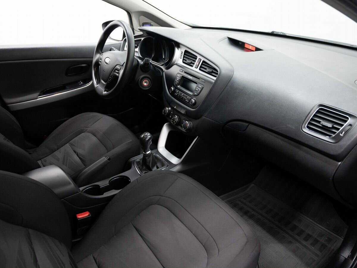 Kia Ceed б/у, 2013, Механическая. Фото: #10