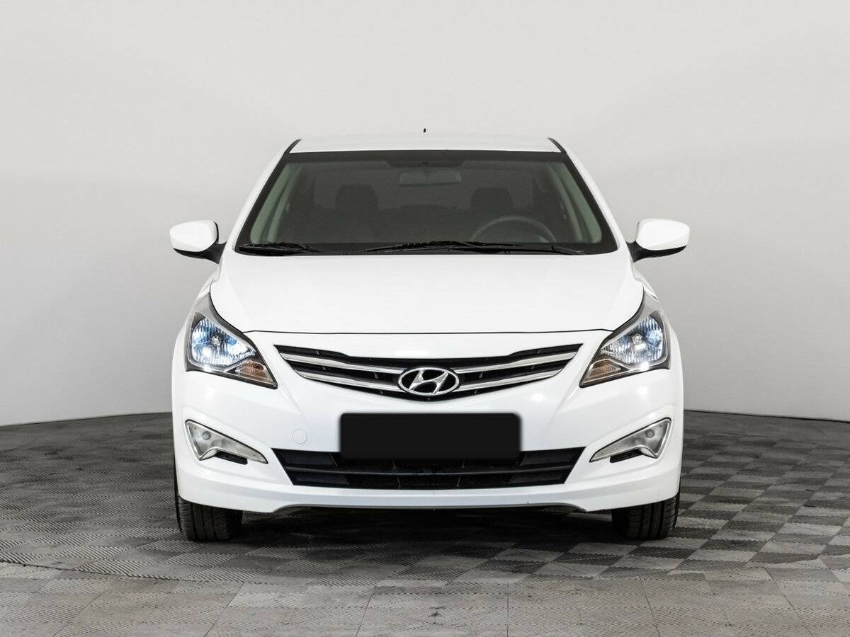 Hyundai Solaris б/у, 2016, Механическая. Фото: #1
