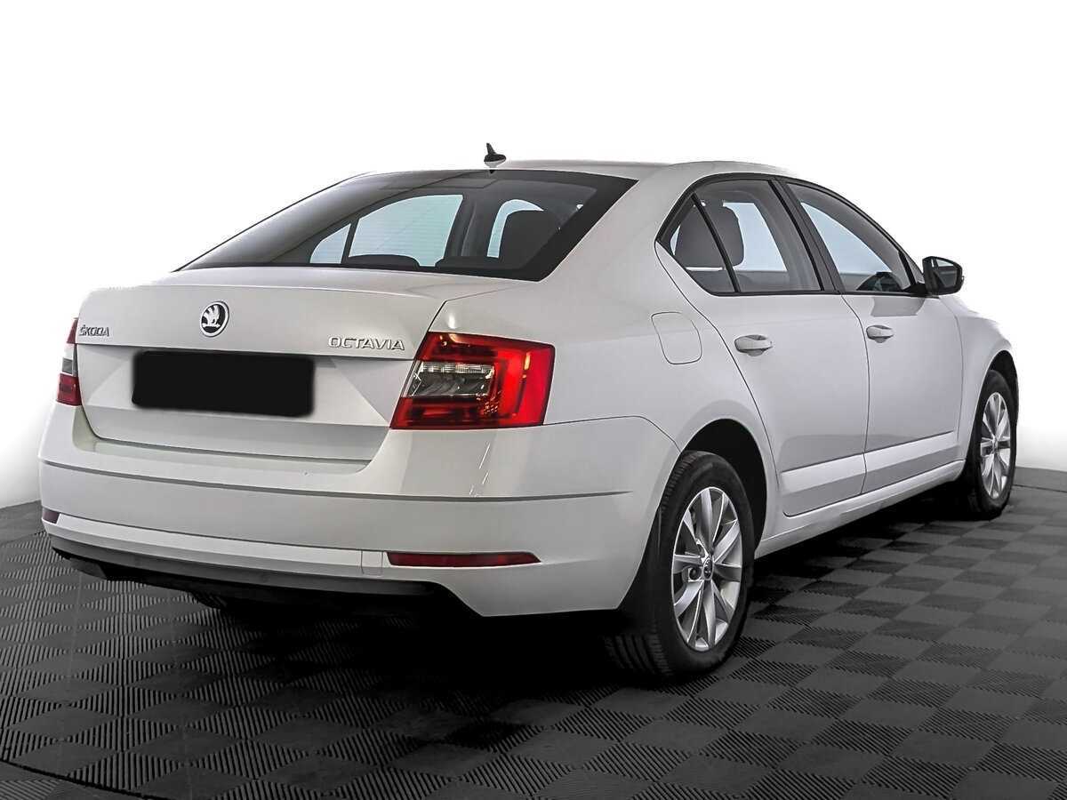 Skoda Octavia б/у, 2019, Автоматическая. Фото: #4