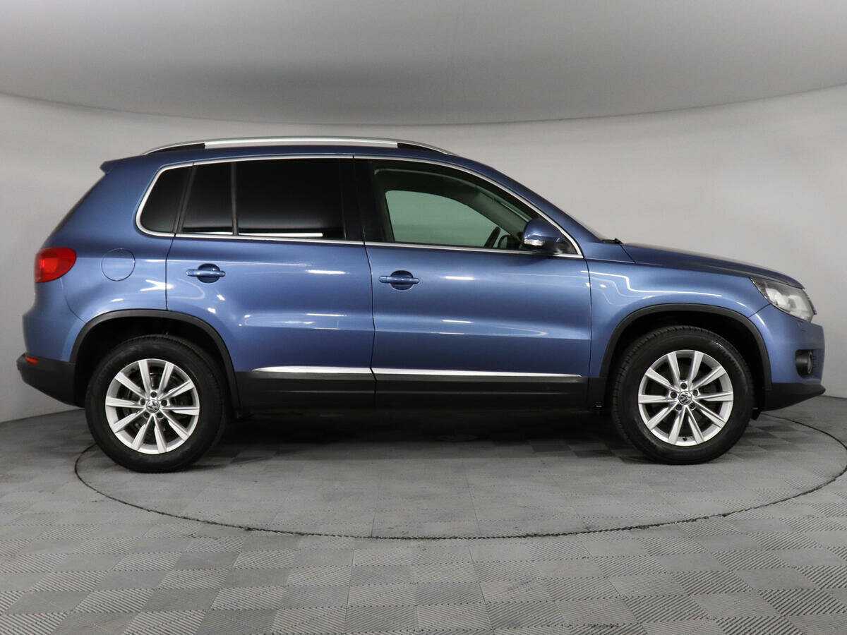 Volkswagen Tiguan б/у, 2012, Автоматическая. Фото: #3