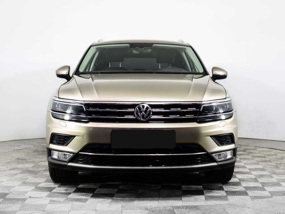 Volkswagen Tiguan б/у, 2017, Роботизированная. Фото: #1