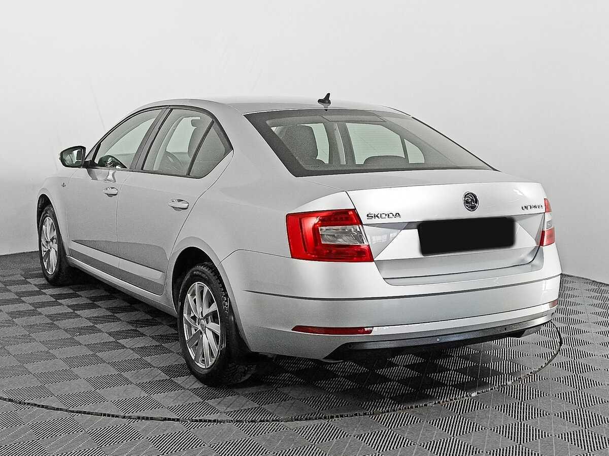 Skoda Octavia б/у, 2018, Роботизированная. Фото: #5
