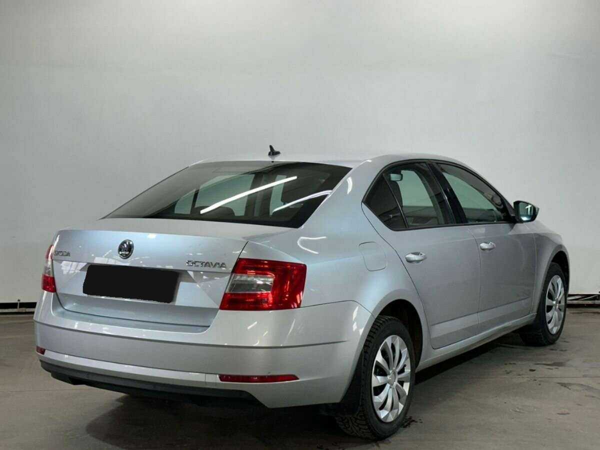 Skoda Octavia б/у, 2018, Автоматическая. Фото: #4