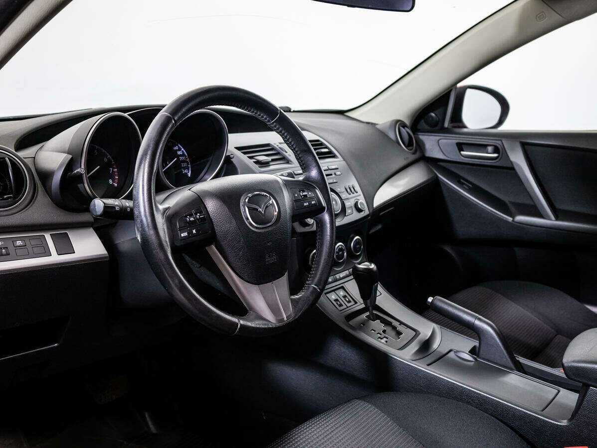 Mazda 3 б/у, 2012, Автоматическая. Фото: #10