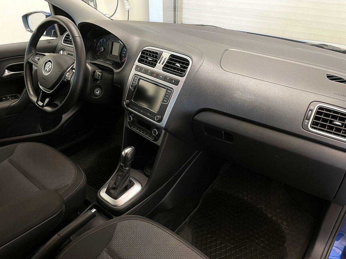 Volkswagen Polo б/у, 2018, Автоматическая. Фото: #6