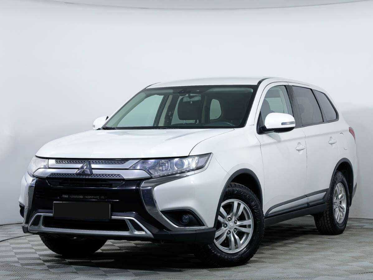 Mitsubishi Outlander б/у, 2018, Вариатор. Посмотреть фото