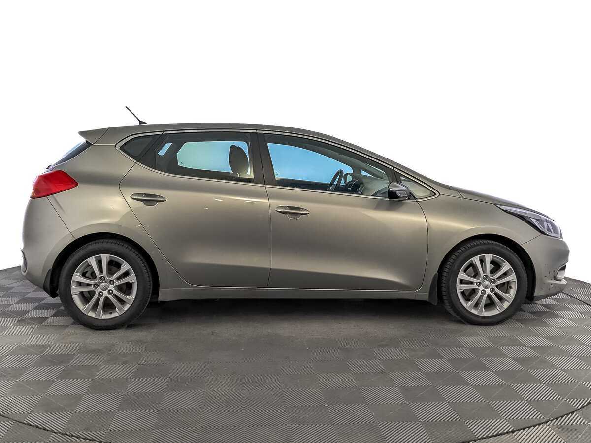 Kia Ceed б/у, 2014, Автоматическая. Фото: #3