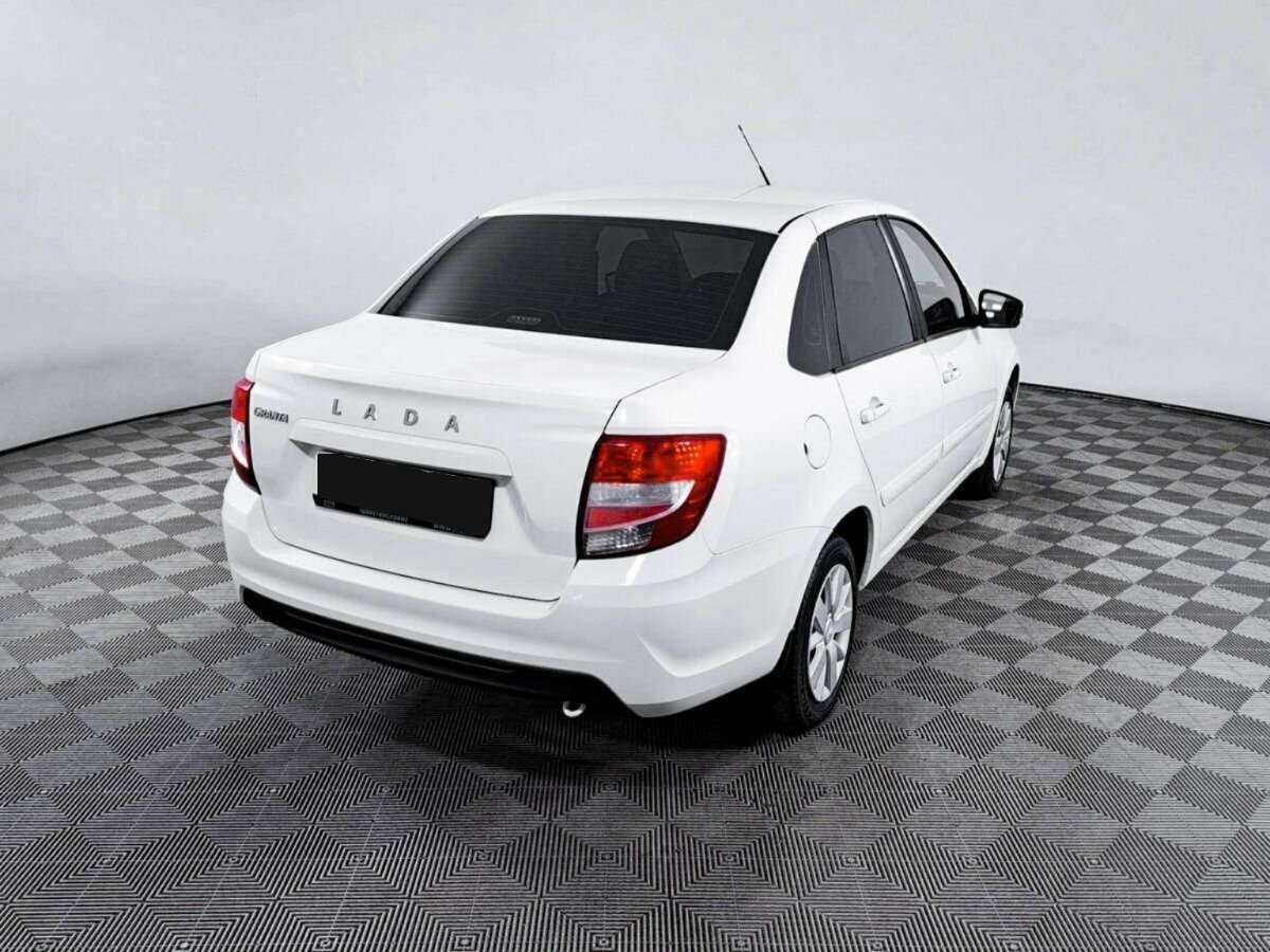 Lada (ВАЗ) Granta б/у, 2020, Механическая. Фото: #4