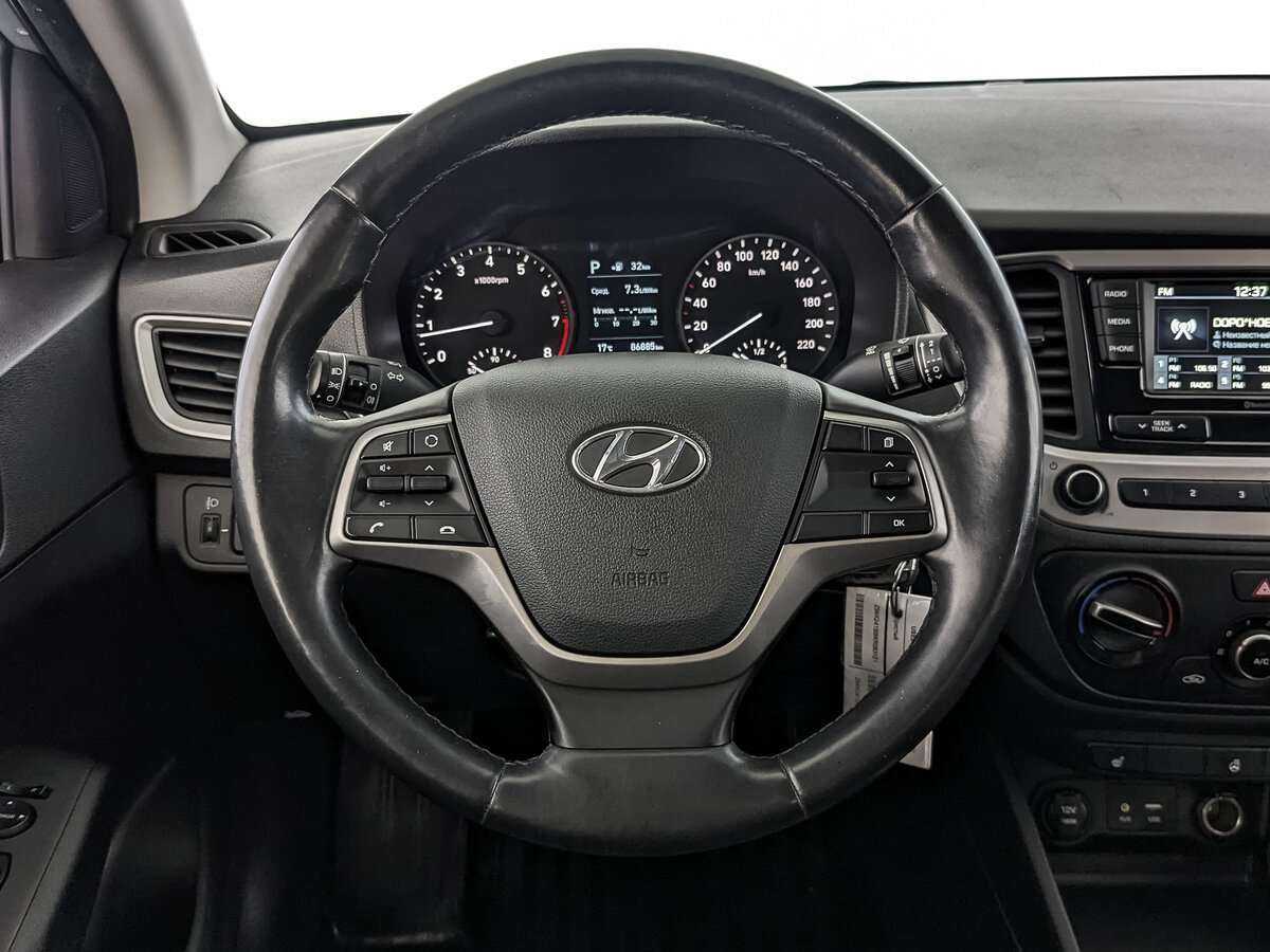 Hyundai Solaris б/у, 2018, Автоматическая. Фото: #17
