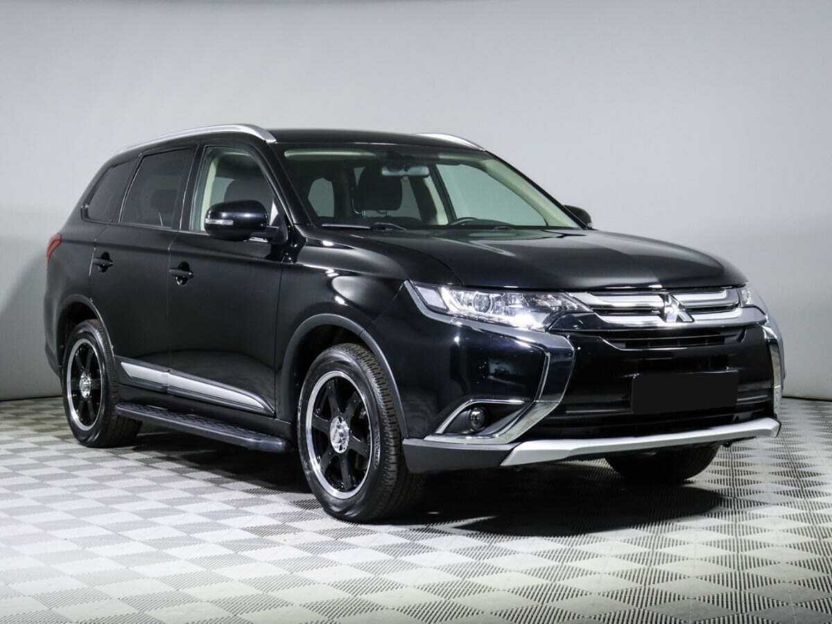 Mitsubishi Outlander б/у, 2018, Вариатор. Фото: #2