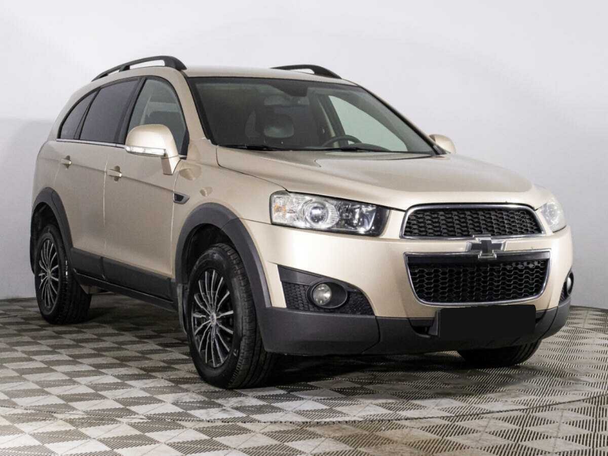 Chevrolet Captiva б/у, 2012, Автоматическая. Фото: #2