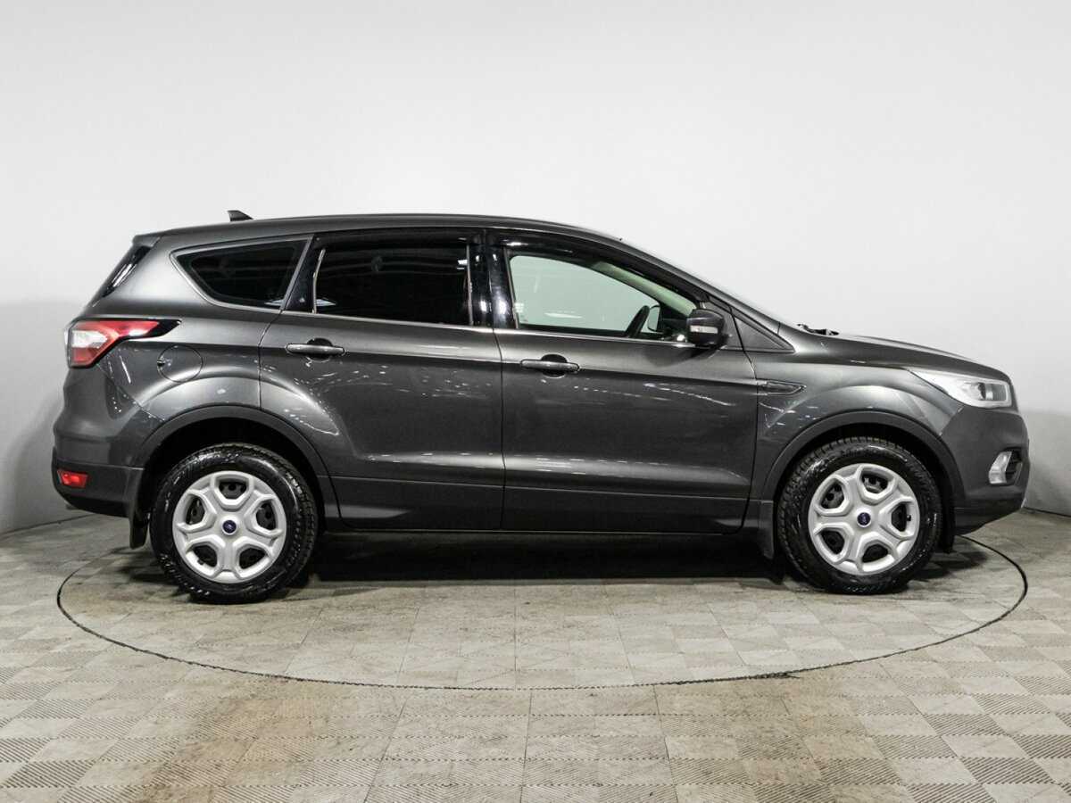 Ford Kuga б/у, 2018, Автоматическая. Фото: #3