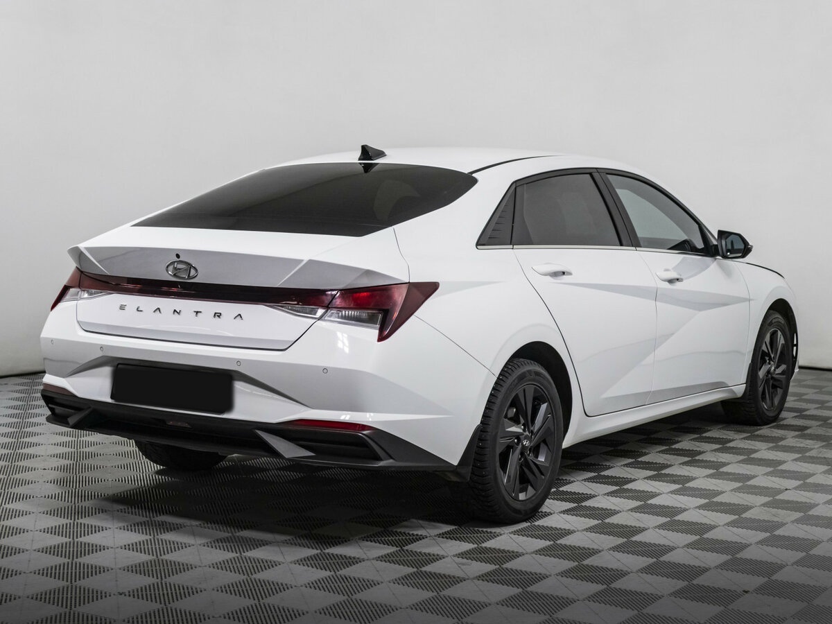 Hyundai Elantra б/у, 2021, Автоматическая. Фото: #4