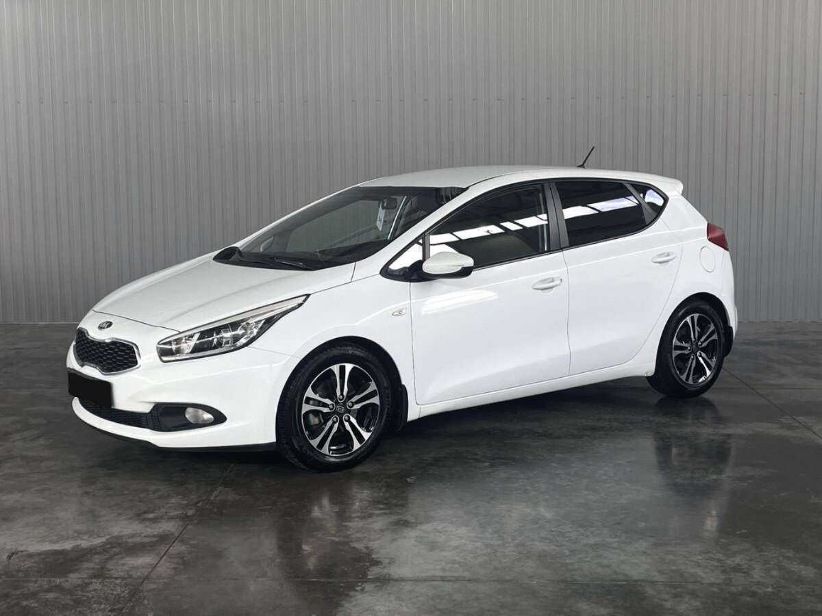 Kia Ceed б/у, 2013, Механическая. Фото: #0