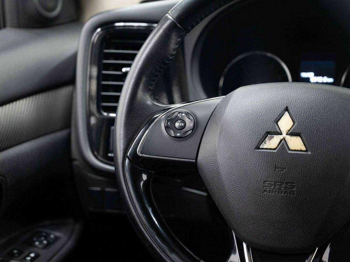 Mitsubishi Outlander б/у, 2017, Вариатор. Фото: #13