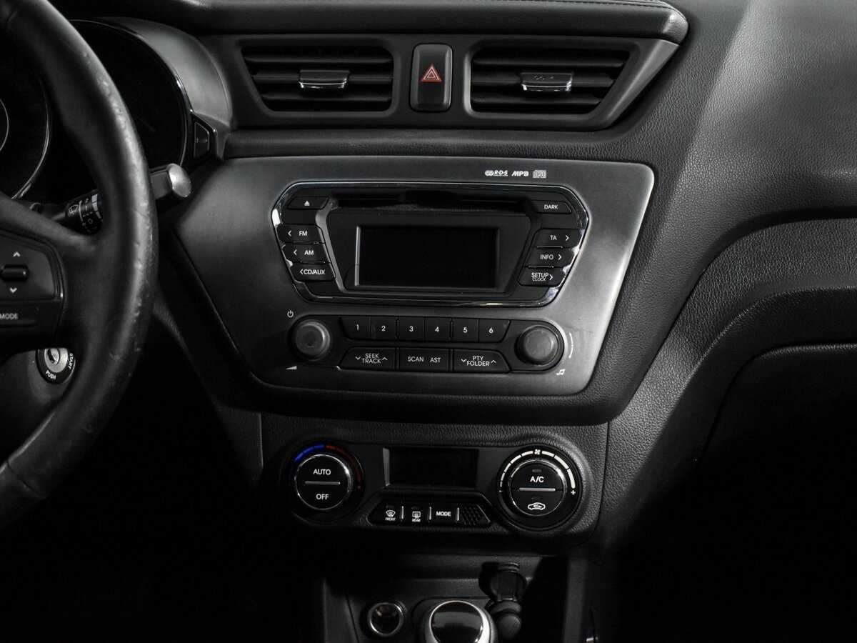Kia Rio б/у, 2013, Автоматическая. Фото: #13