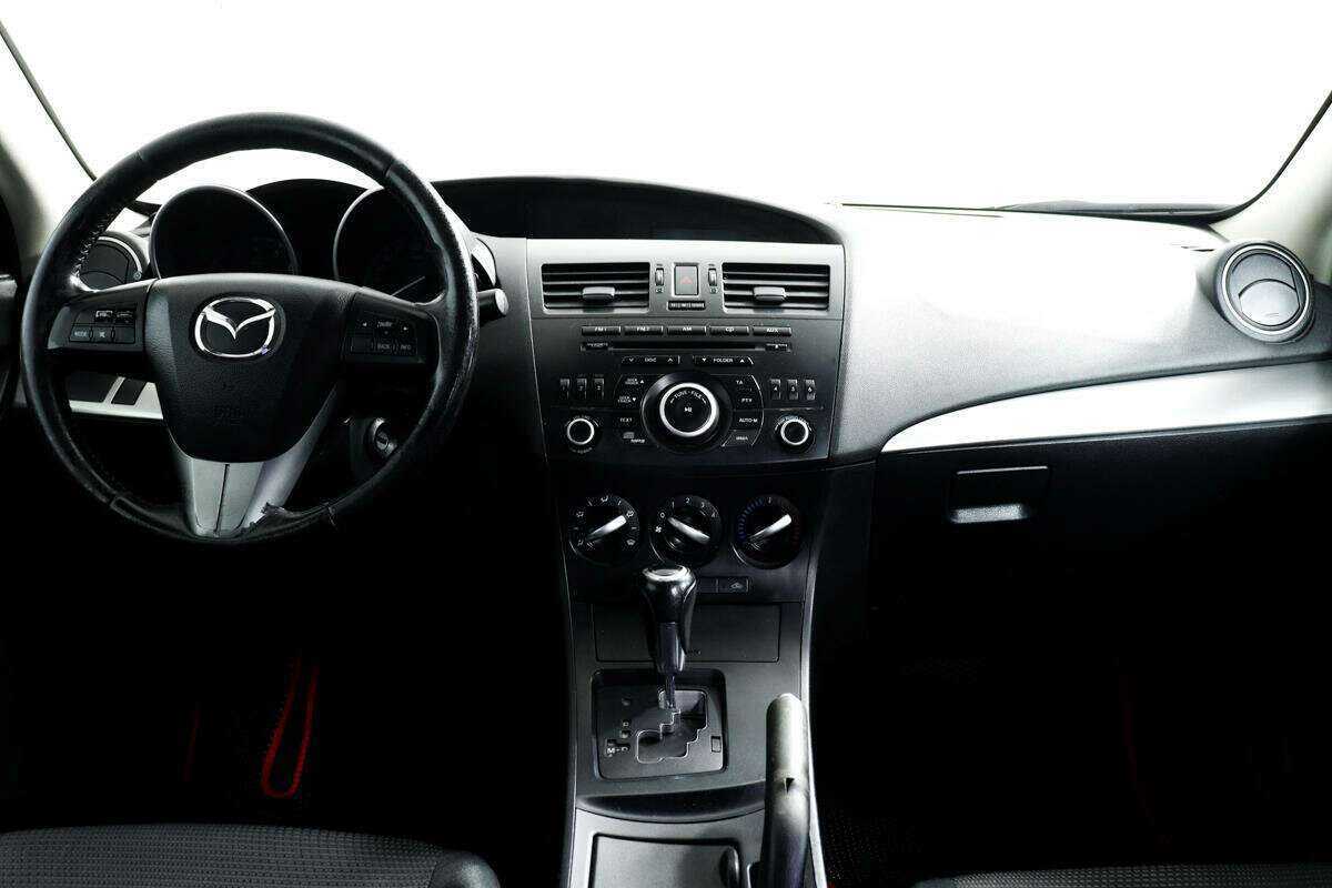 Mazda 3 б/у, 2013, Автоматическая. Фото: #9