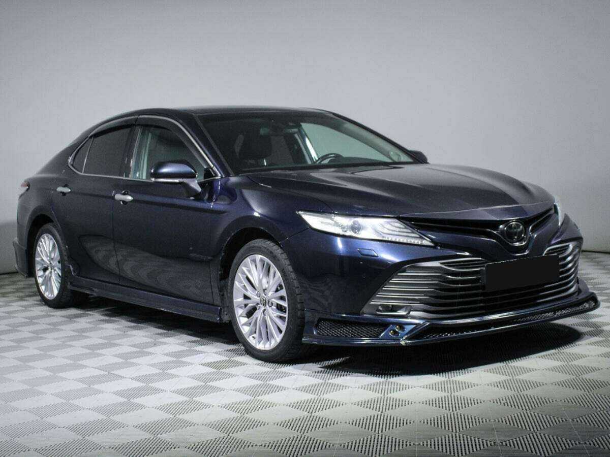 Toyota Camry б/у, 2018, Автоматическая. Фото: #2
