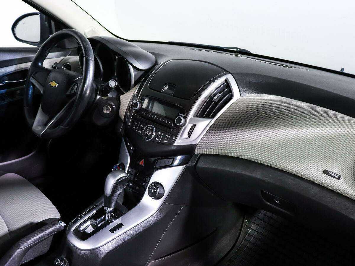 Chevrolet Cruze б/у, 2013, Автоматическая. Фото: #5