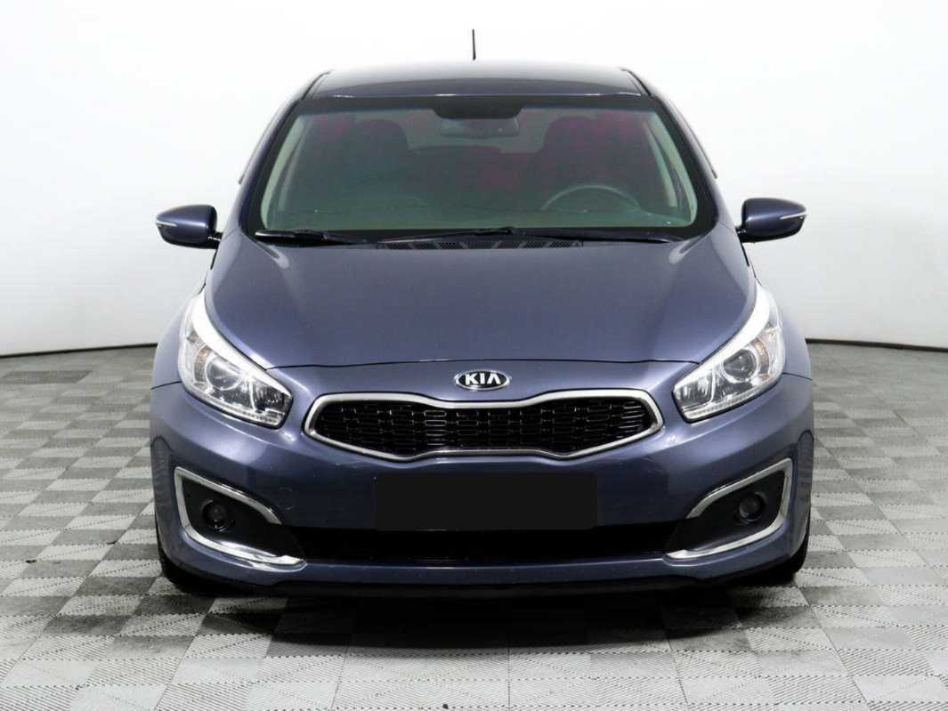Kia Ceed б/у, 2015, Роботизированная. Фото: #1