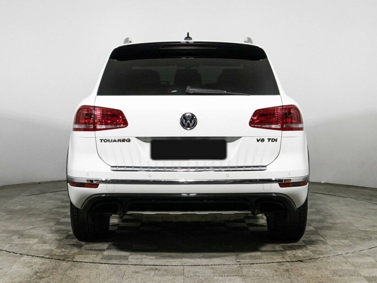 Volkswagen Touareg б/у, 2015, Автоматическая. Фото: #5