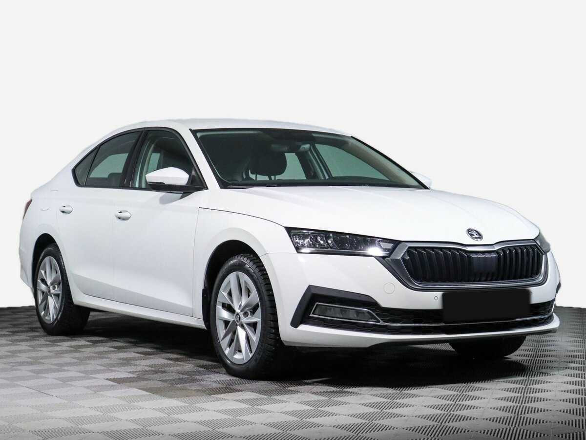 Skoda Octavia б/у, 2020, Автоматическая. Фото: #2