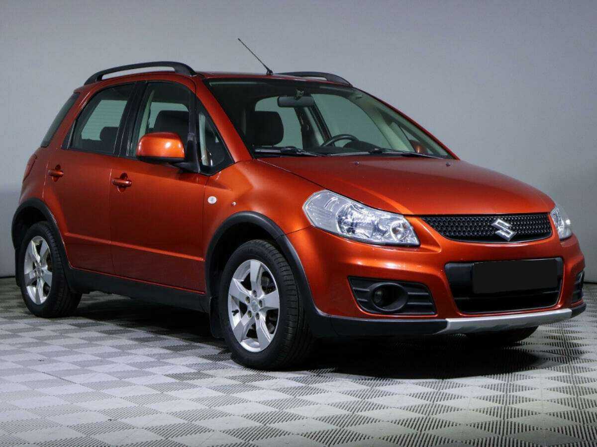Suzuki SX4 б/у, 2013, Автоматическая. Фото: #2