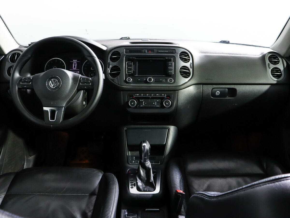 Volkswagen Tiguan б/у, 2012, Автоматическая. Фото: #9