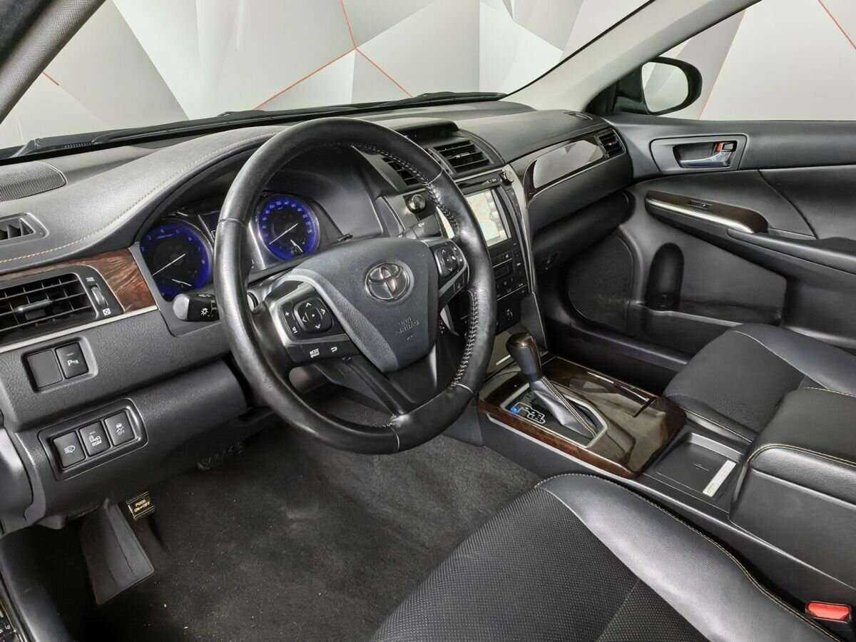 Toyota Camry б/у, 2017, Автоматическая. Фото: #11