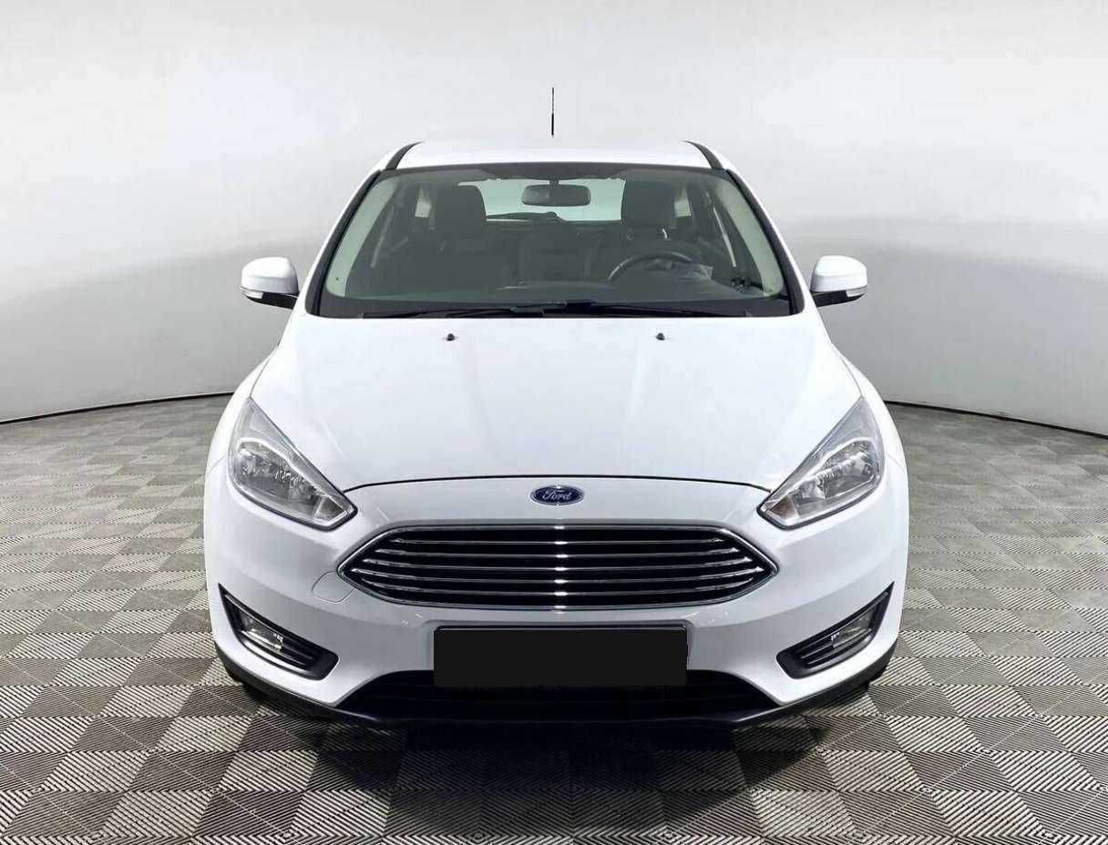 Ford Focus б/у, 2018, Роботизированная. Посмотреть фото