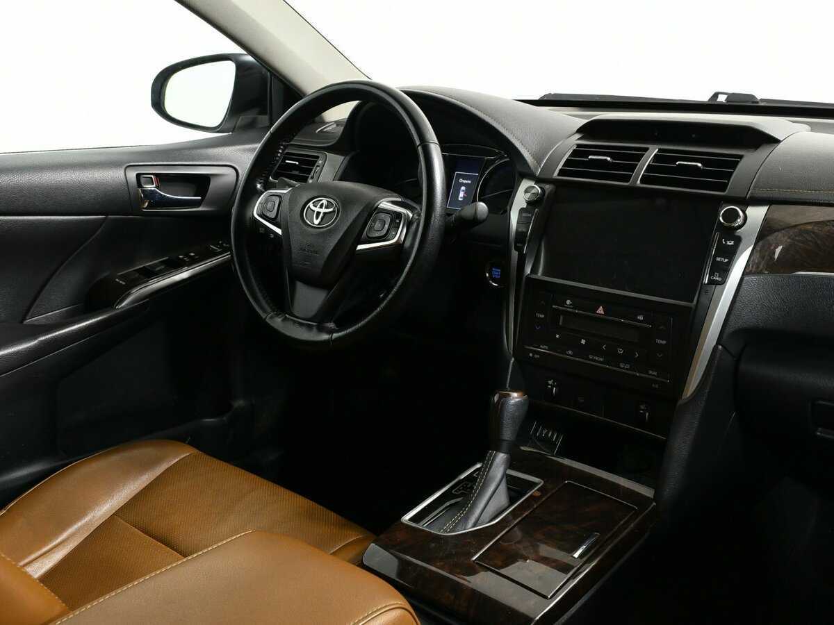 Toyota Camry б/у, 2017, Автоматическая. Фото: #6