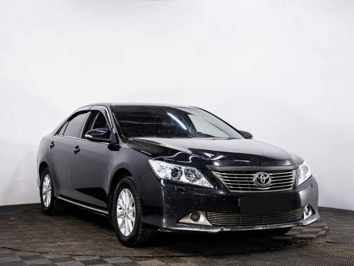 Toyota Camry б/у, 2012, Автоматическая. Фото: #2