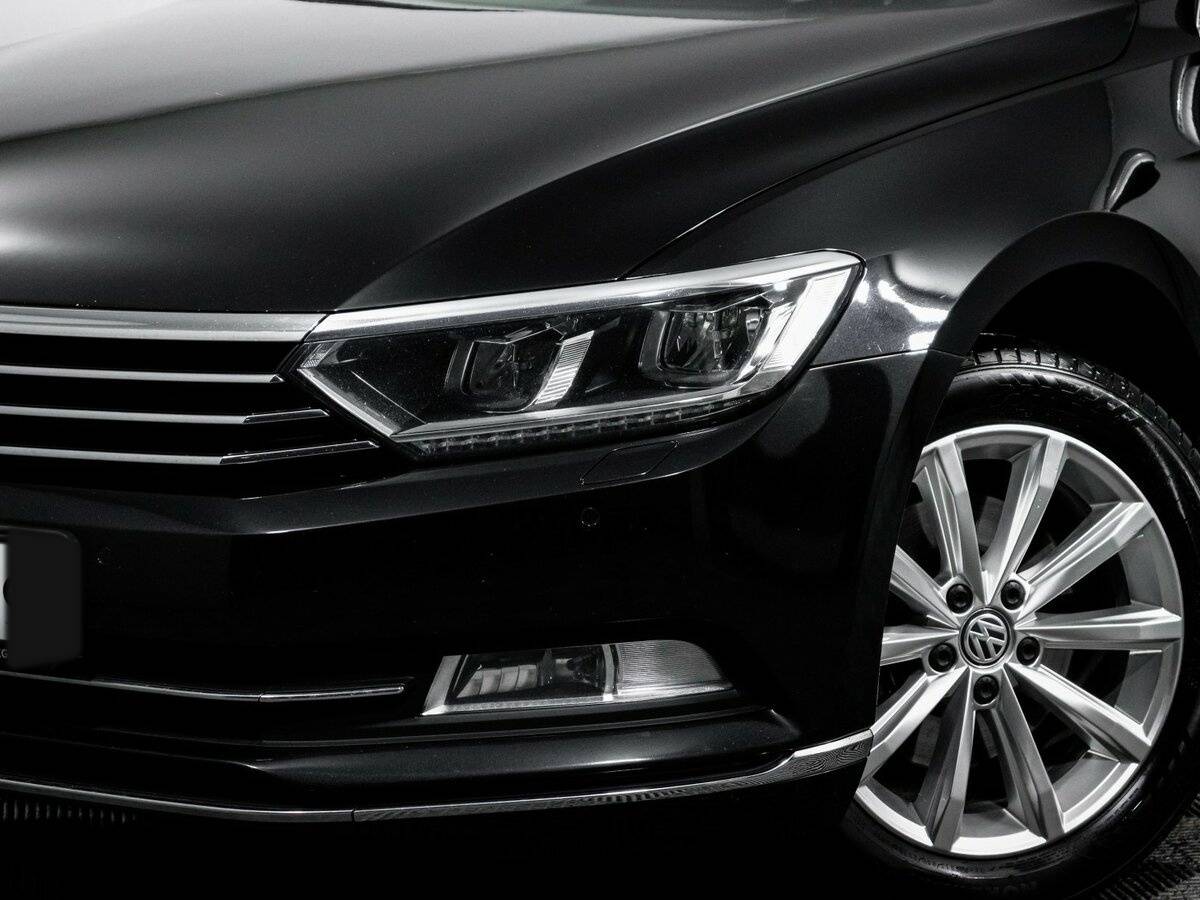 Volkswagen Passat б/у, 2019, Роботизированная. Фото: #16