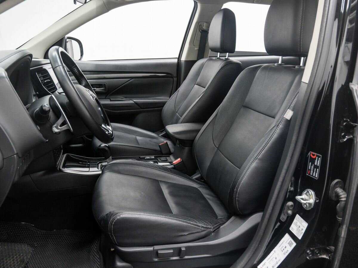 Mitsubishi Outlander б/у, 2017, Вариатор. Фото: #13