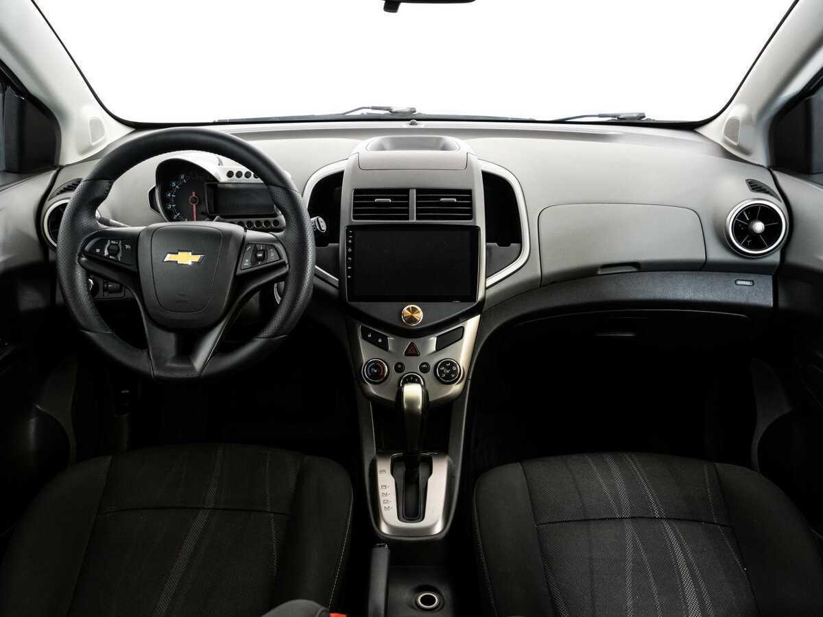 Chevrolet Aveo б/у, 2013, Автоматическая. Фото: #9