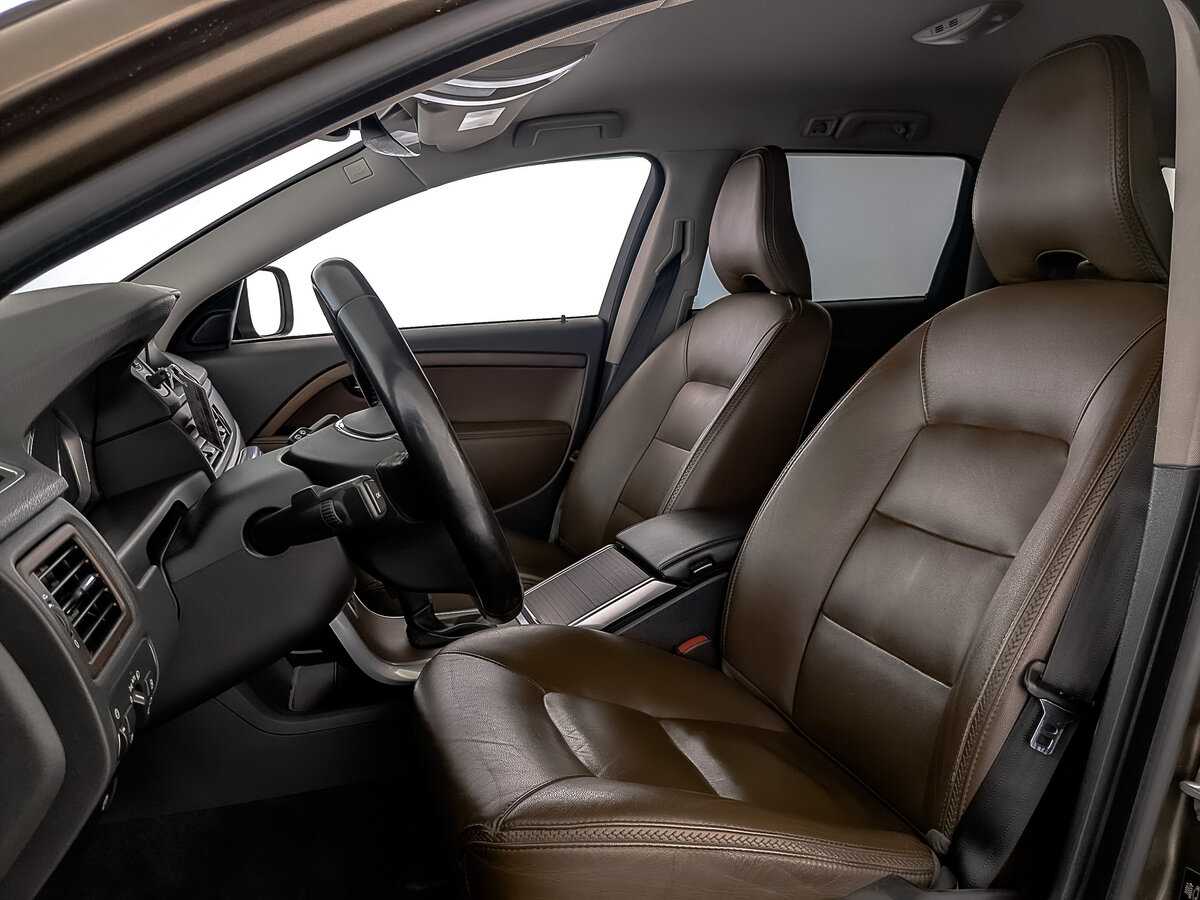 Volvo XC70 б/у, 2015, Автоматическая. Фото: #19