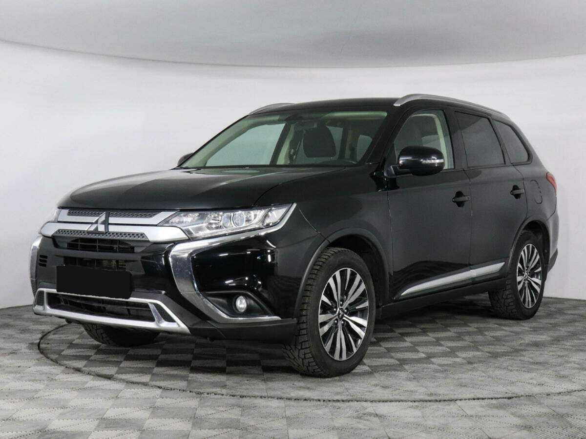 Mitsubishi Outlander б/у, 2018, Вариатор. Посмотреть фото