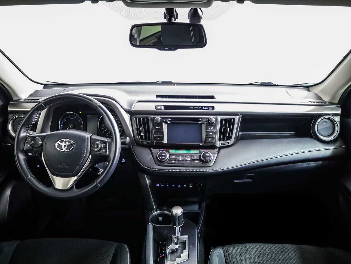 Toyota RAV4 б/у, 2015, Автоматическая. Фото: #8