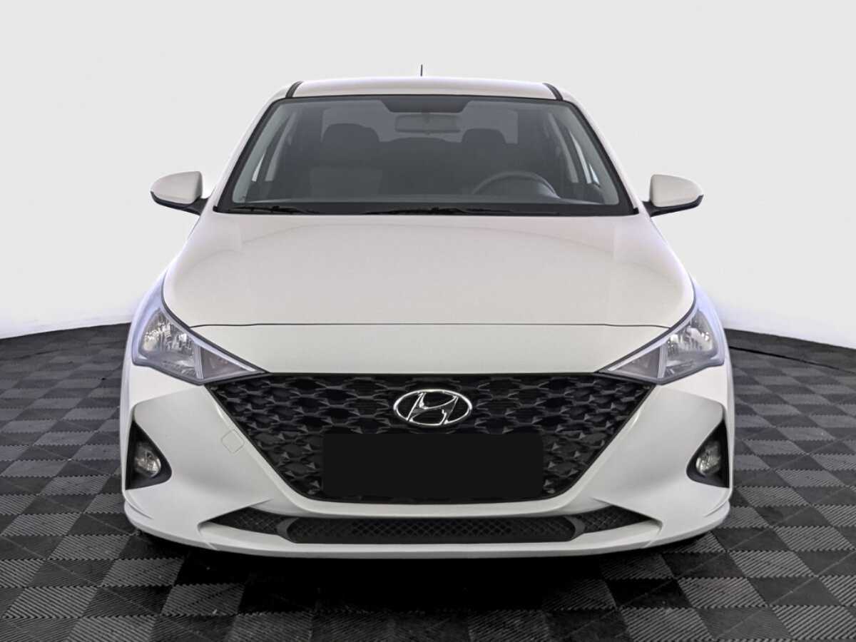 Hyundai Solaris б/у, 2022, Автоматическая. Фото: #1