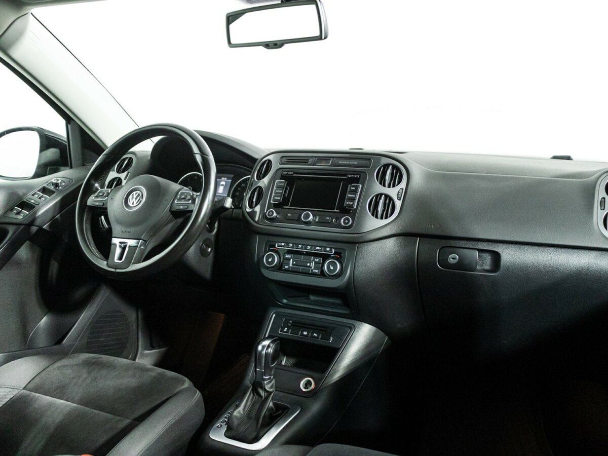 Volkswagen Tiguan б/у, 2012, Автоматическая. Фото: #8