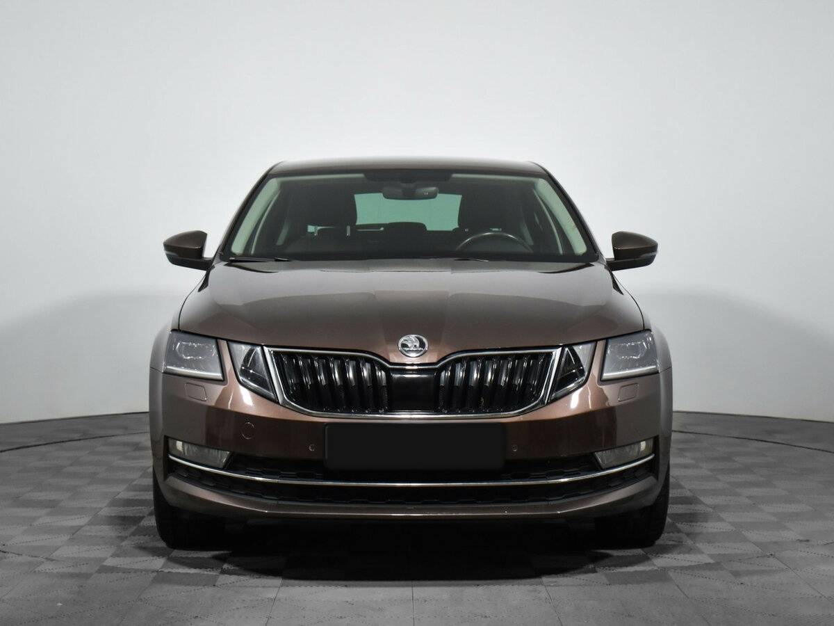 Skoda Octavia б/у, 2019, Роботизированная. Фото: #1