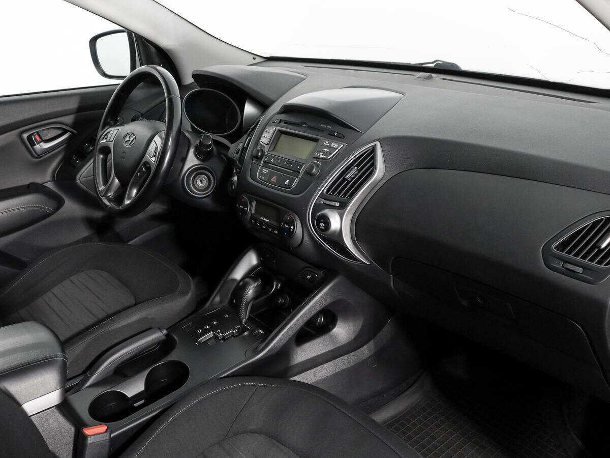 Hyundai ix35 б/у, 2014, Автоматическая. Фото: #10