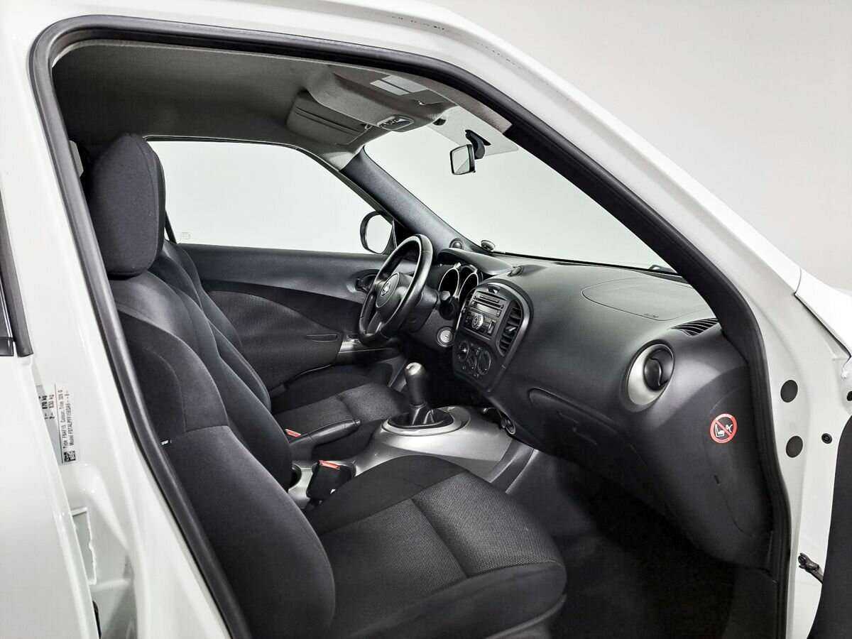 Nissan Juke б/у, 2012, Механическая. Фото: #8
