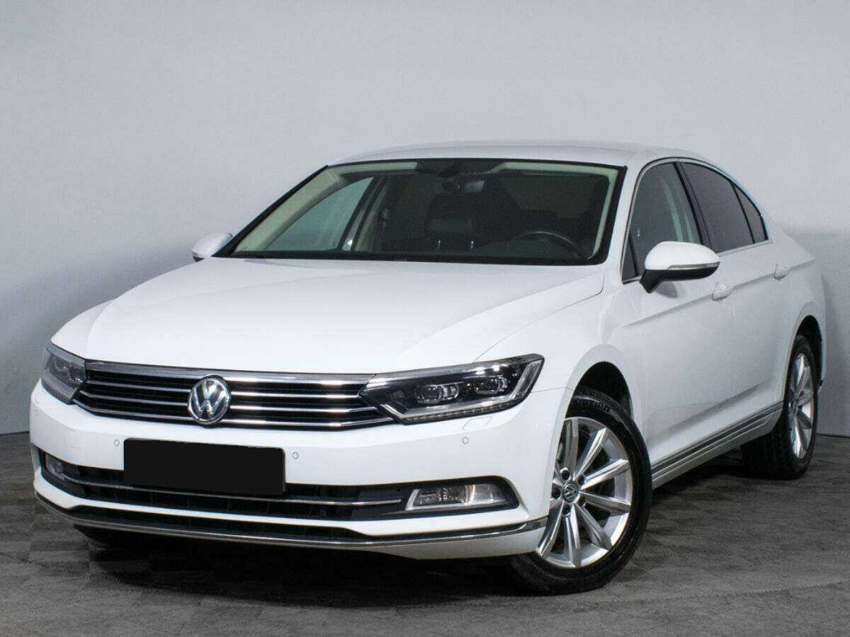Volkswagen Passat б/у, 2017, Роботизированная. Фото: #0