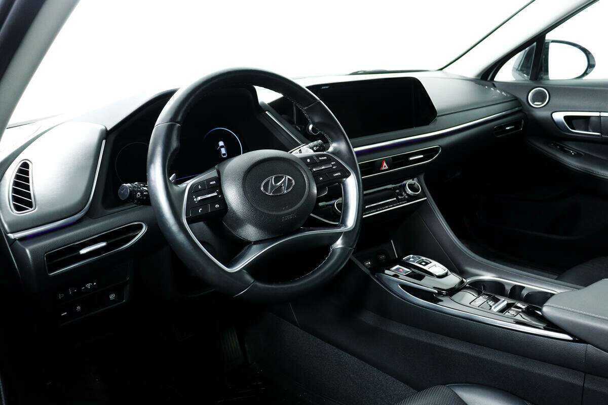 Hyundai Sonata б/у, 2020, Автоматическая. Фото: #12