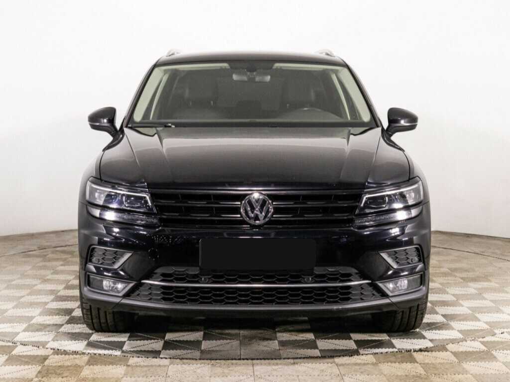 Volkswagen Tiguan б/у, 2018, Роботизированная. Фото: #1