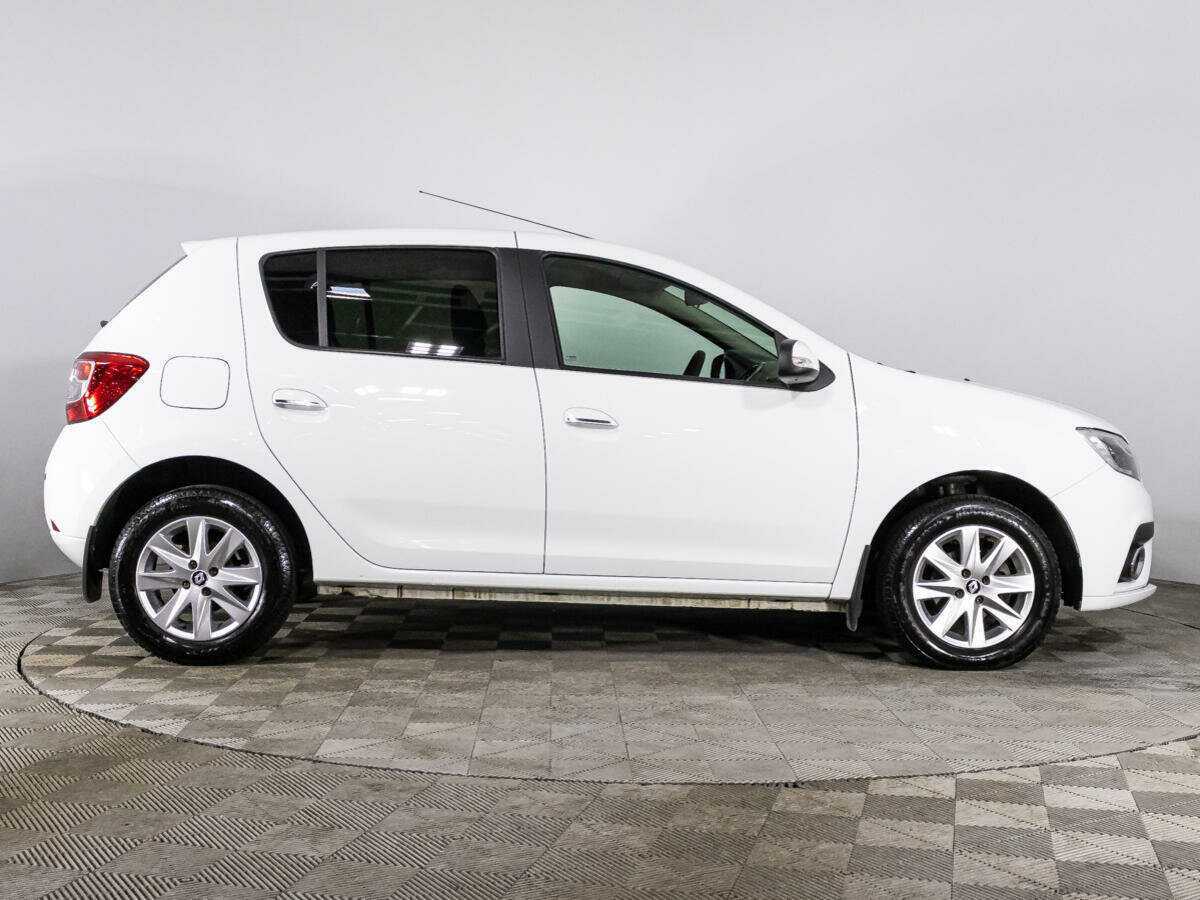 Renault Sandero б/у, 2020, Автоматическая. Фото: #3