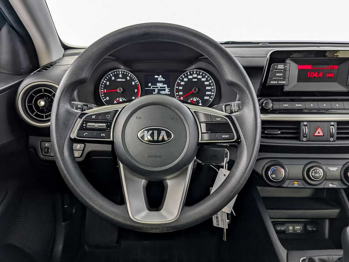 Kia Cerato б/у, 2021, Механическая. Фото: #18