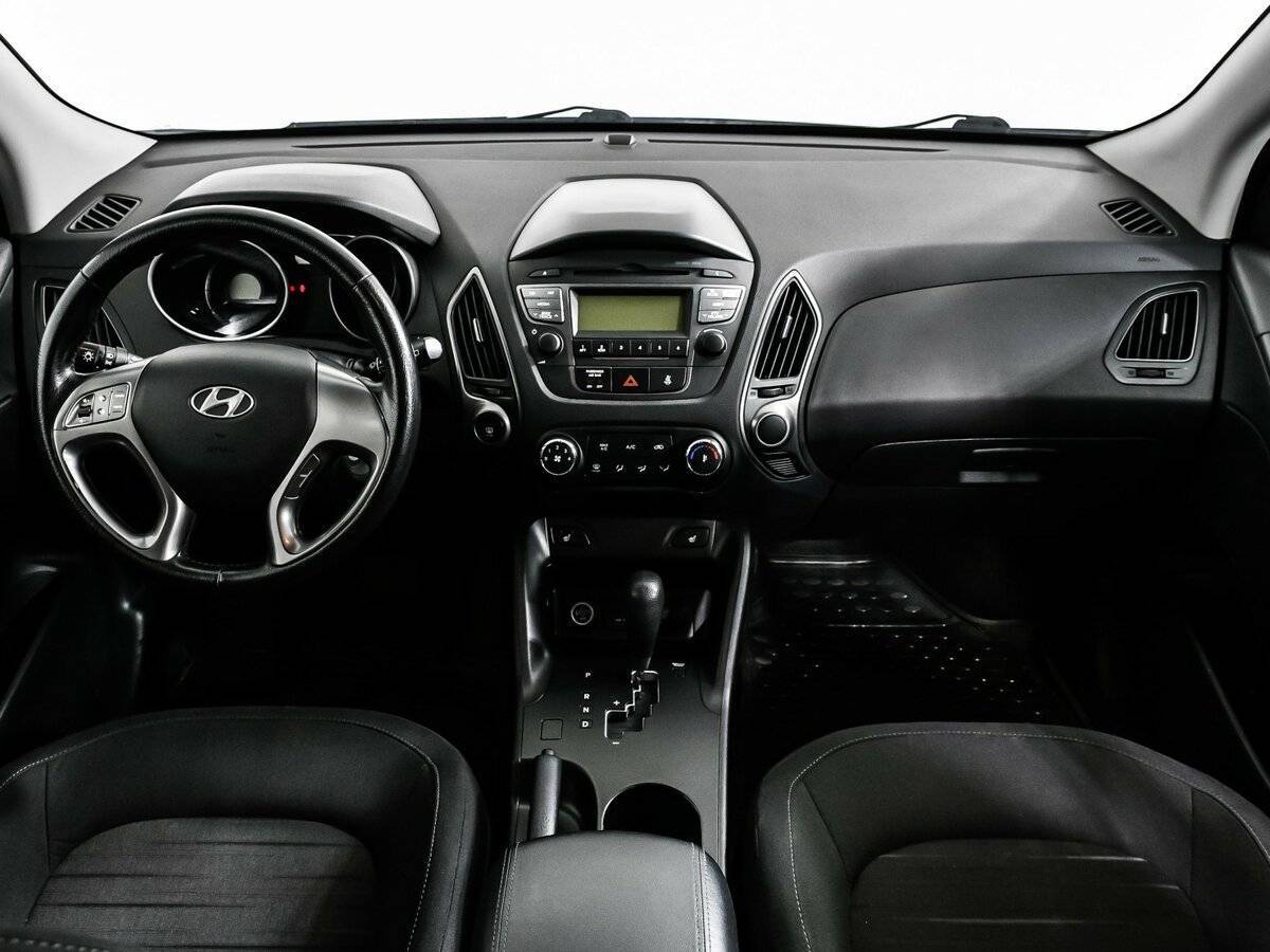 Hyundai ix35 б/у, 2015, Автоматическая. Фото: #10