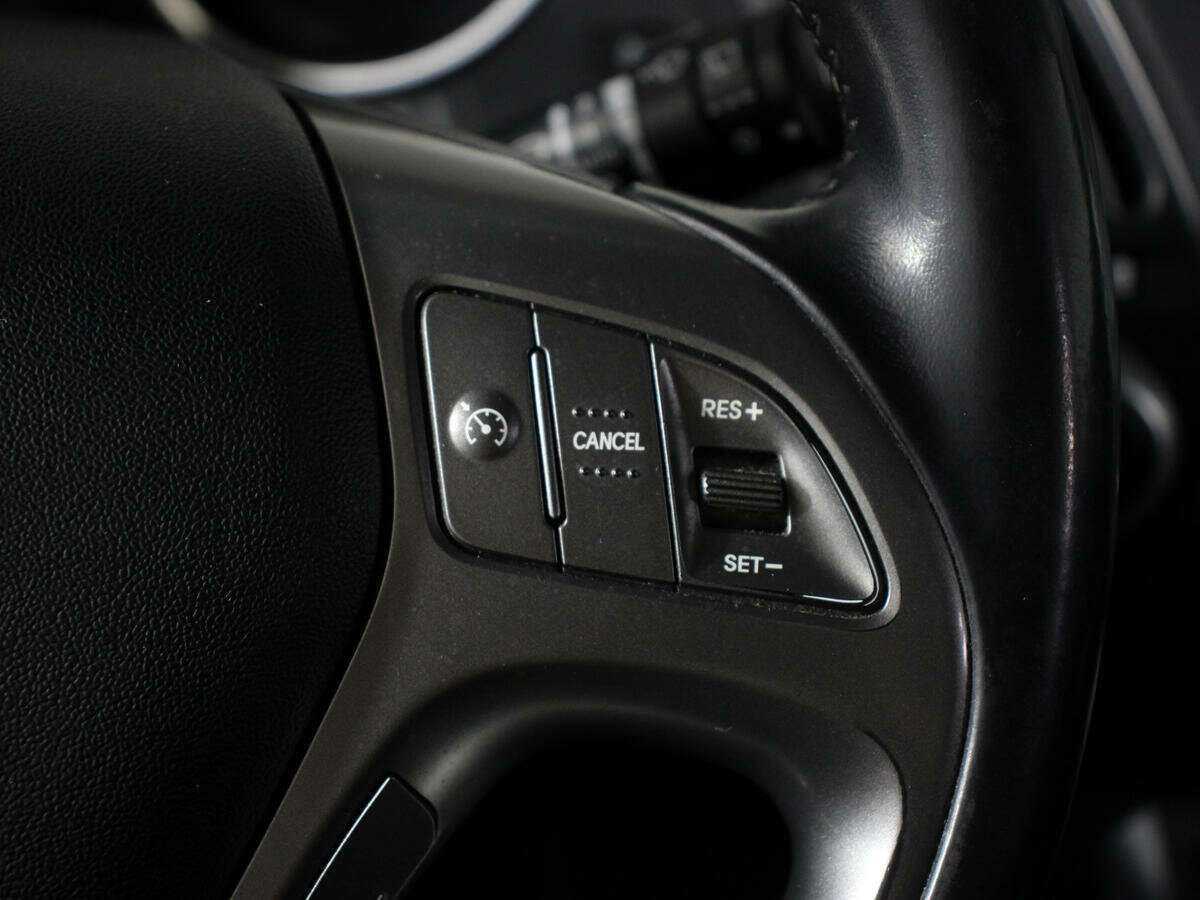 Hyundai ix35 б/у, 2013, Автоматическая. Фото: #15